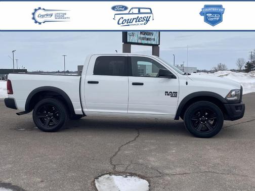 2024 RAM 1500 Classic SLT