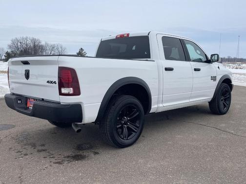 2024 RAM 1500 Classic SLT