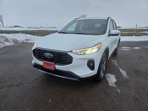 2026 Ford Escape ST-Line Select