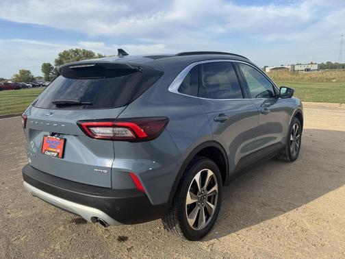 2023 Ford Escape Platinum