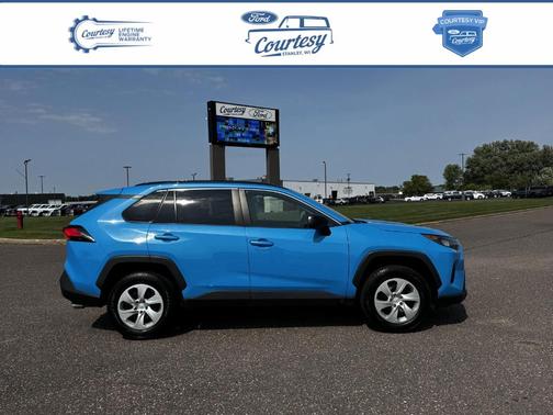 2020 Toyota RAV4 LE