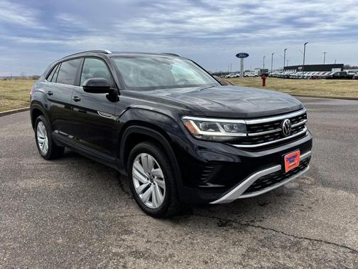 2022 Volkswagen Atlas Cross Sport 3.6L V6 SE w/Technology