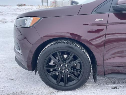2022 Ford Edge ST-Line