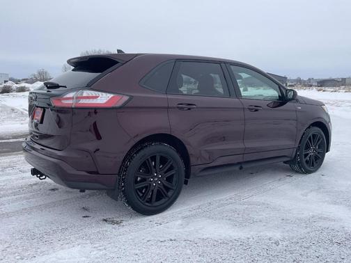 2022 Ford Edge ST-Line