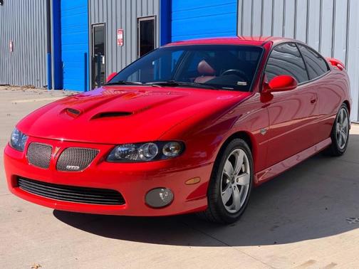 2005 Pontiac GTO 