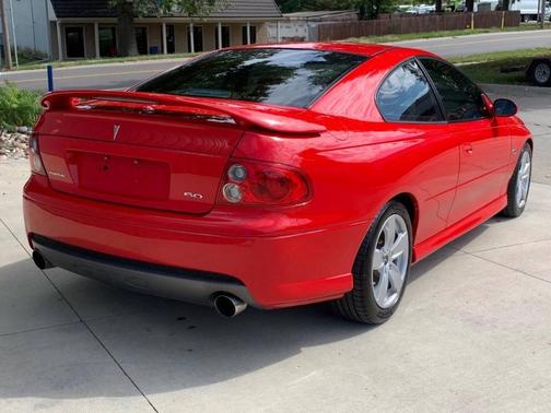 2005 Pontiac GTO 
