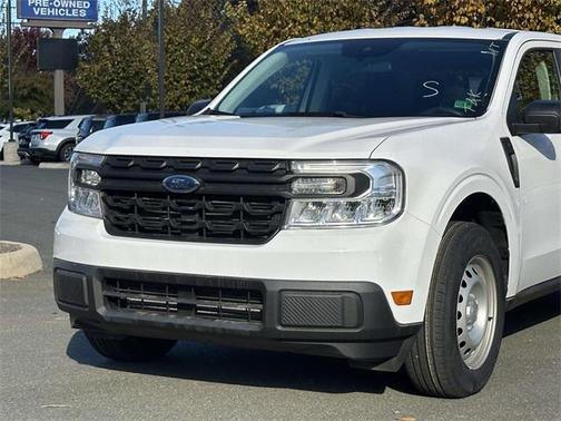 2022 Ford Maverick XL