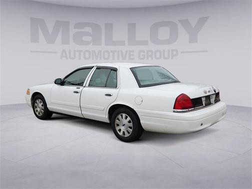 2011 Ford Crown Victoria LX