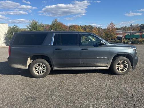 2020 Chevrolet Suburban LT