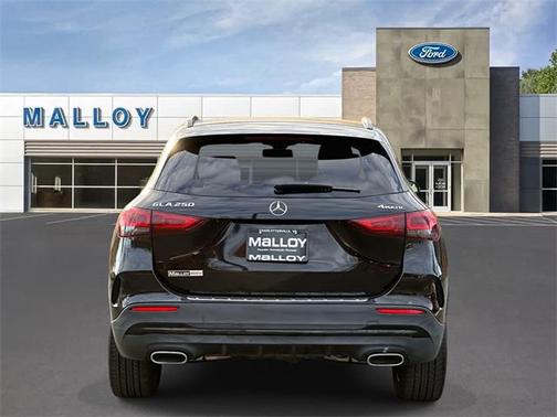 2021 Mercedes-Benz GLA 250 Base 4MATIC