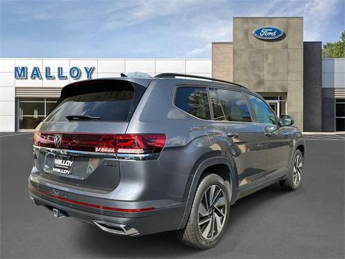 2024 Volkswagen Atlas 2.0T SE w/Technology 4MOTION