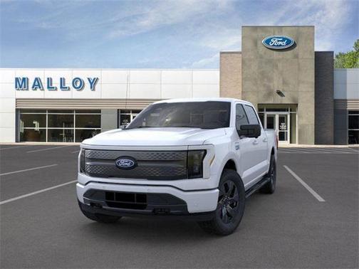 2025 Ford F-150 Lightning Flash