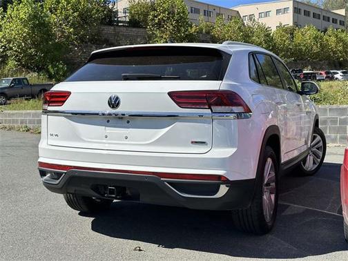 2022 Volkswagen Atlas Cross Sport 3.6L V6 SE w/Technology