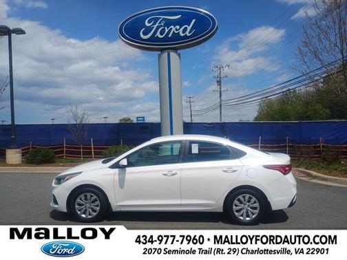 2022 Hyundai Accent SE