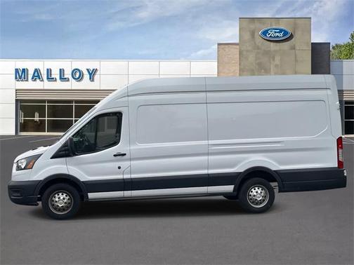 2022 Ford Transit-250 Base