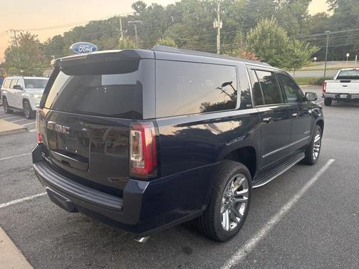 2019 GMC Yukon XL SLT