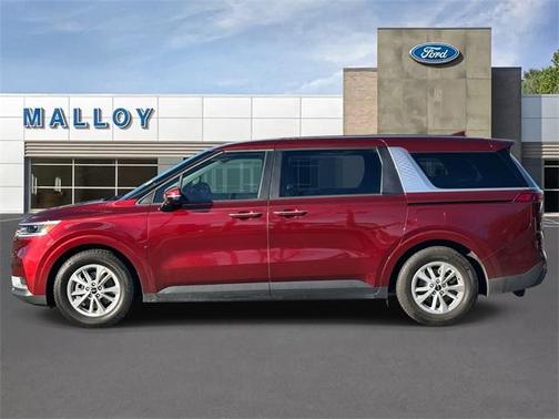 2023 Kia Carnival LX