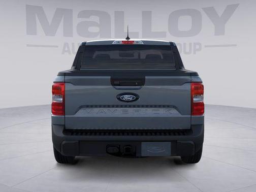 Azure Gray Metallic Tri-Coat 2026 Ford Maverick Lariat