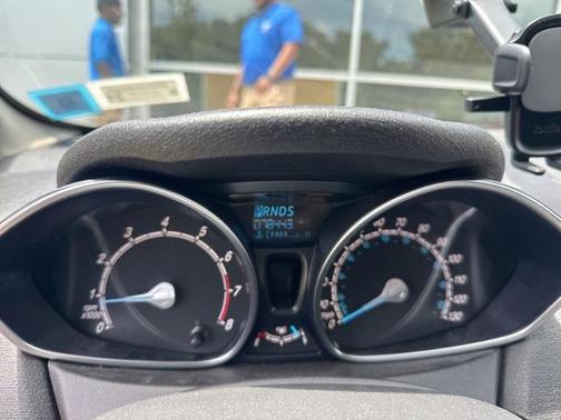 2015 Ford Fiesta SE