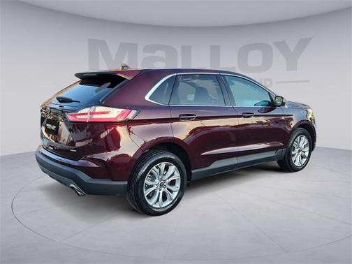 2024 Ford Edge Titanium