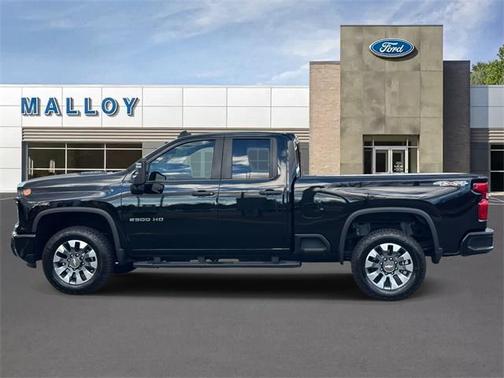 2024 Chevrolet Silverado 2500 Custom