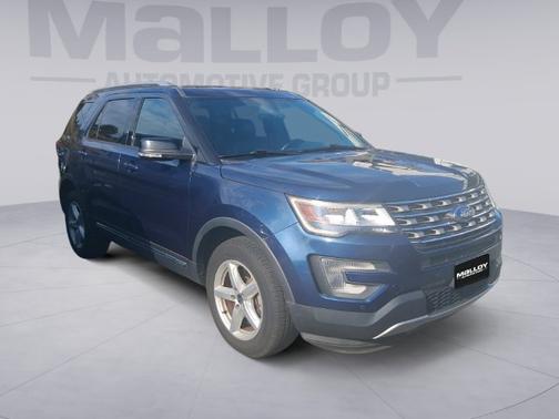 BLUE JEANS METALLIC 2017 Ford Explorer XLT