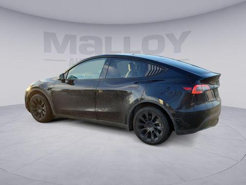2025 Tesla Model Y Long Range Dual Motor All-Wheel Drive