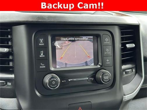 2021 RAM 2500 Big Horn Crew Cab 4x4 8' Box