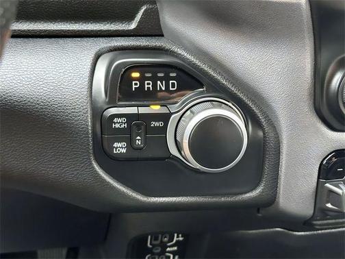 2021 RAM 2500 Big Horn Crew Cab 4x4 8' Box