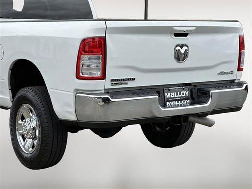 2021 RAM 2500 Big Horn Crew Cab 4x4 8' Box