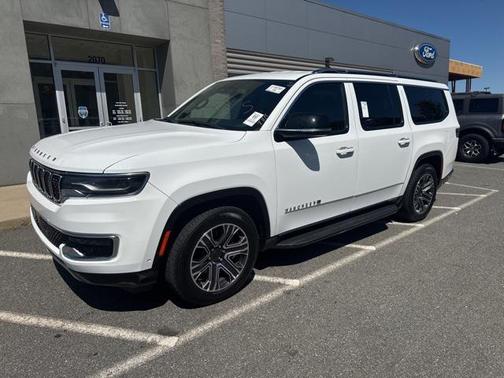 2023 Jeep Wagoneer L Series II 4x4