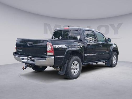 2015 Toyota Tacoma Base