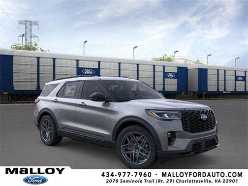 2025 Ford Explorer ST-Line