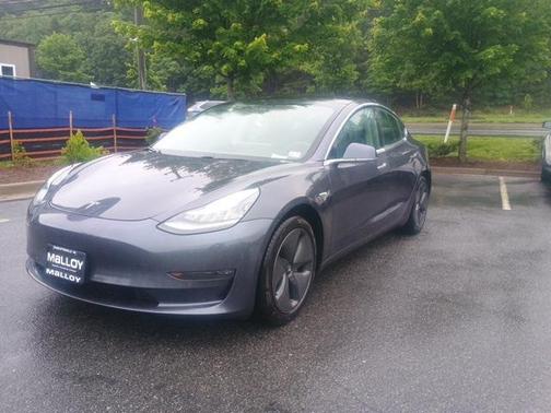 2020 Tesla Model 3 Long Range