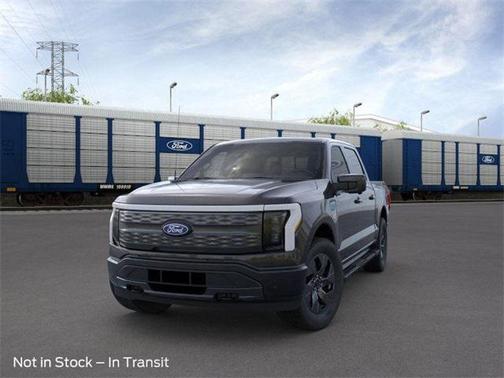 2025 Ford F-150 Lightning LARIAT