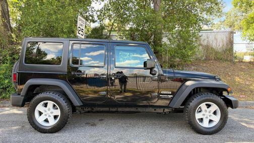Black Clearcoat 2018 Jeep Wrangler JK Unlimited Sport