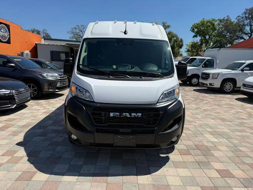 2025 RAM ProMaster 2500 Tradesman