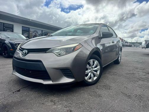 2014 Toyota Corolla LE Plus