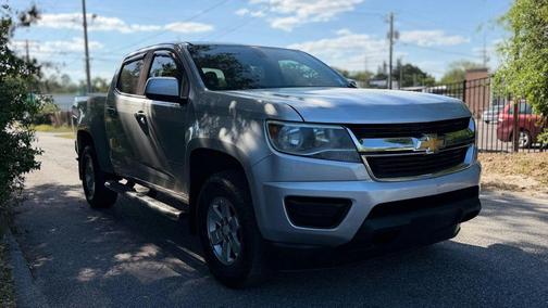 sillver 2017 Chevrolet Colorado WT