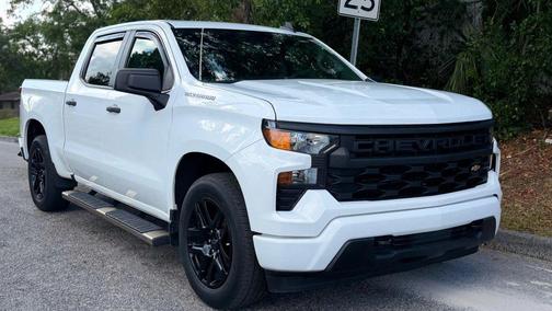Summit White 2022 Chevrolet Silverado 1500 Custom