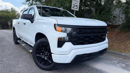 Summit White 2022 Chevrolet Silverado 1500 Custom