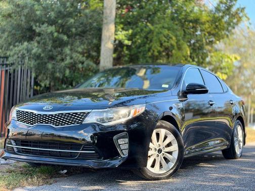 2018 Kia Optima S