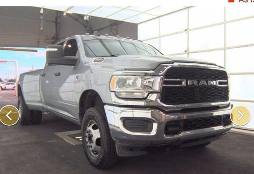 2023 RAM 3500 Tradesman Crew Cab 4x4 8' Box