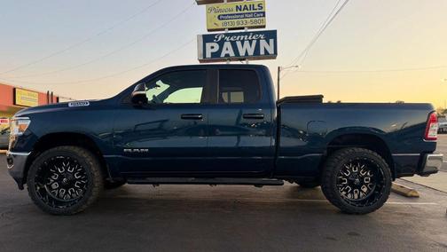 Patriot Blue Pearlcoat 2021 RAM 1500 Big Horn/Lone Star