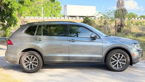 Platinum Gray Metallic 2021 Volkswagen Tiguan 2.0T S