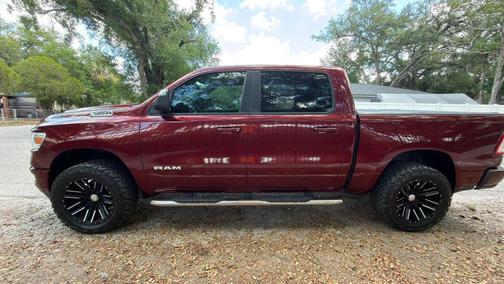 Delmonico Red Pearlcoat 2019 RAM 1500 Big Horn