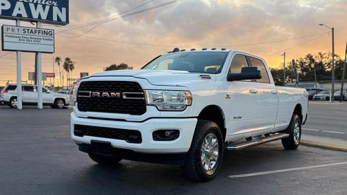 2022 RAM 3500 Lone Star Crew Cab 4x4 8' Box