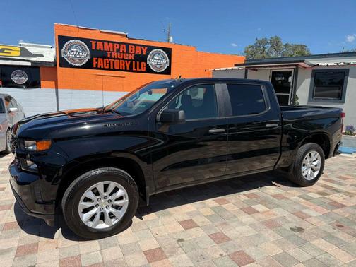 2021 Chevrolet Silverado 1500 Custom