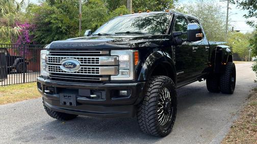 Shadow Black 2018 Ford F-450 Platinum