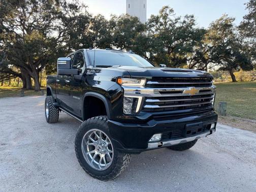 2023 Chevrolet Silverado 2500 High Country